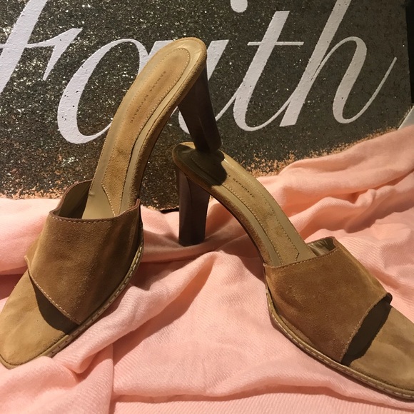 Banana Republic Shoes - 🐙Elegant Banana Republic leather sandals🐙